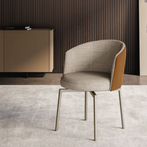 meubles eforma Chaise design Eforma en cuir naturel fabriquée en Italie